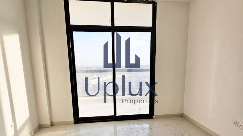 Vastu Unit | Best Price | Close to Metro